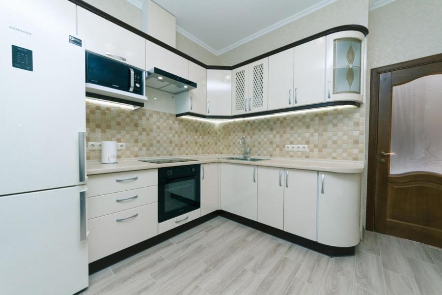 Apart Assistant On Smart Plaza Киев Экстерьер фото