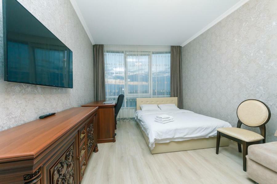 Apart Assistant On Smart Plaza Киев Экстерьер фото